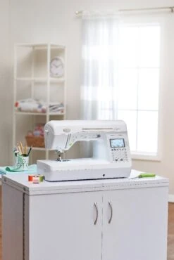 Baby Lock Lyric Sewing And Quilting Machine -Sewing Supplies Store baby lock lyric sewing and quilting machine with free online classes ba lok60d sewing serger embroidery machines 650359