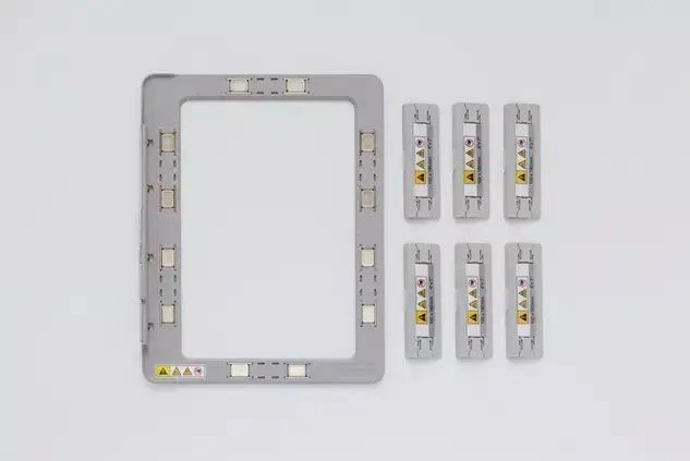 Baby Lock Magnetic Embroidery Hoop - 4" X 7" 3 Baby Lock Magnetic Embroidery Hoop - 4" X 7"