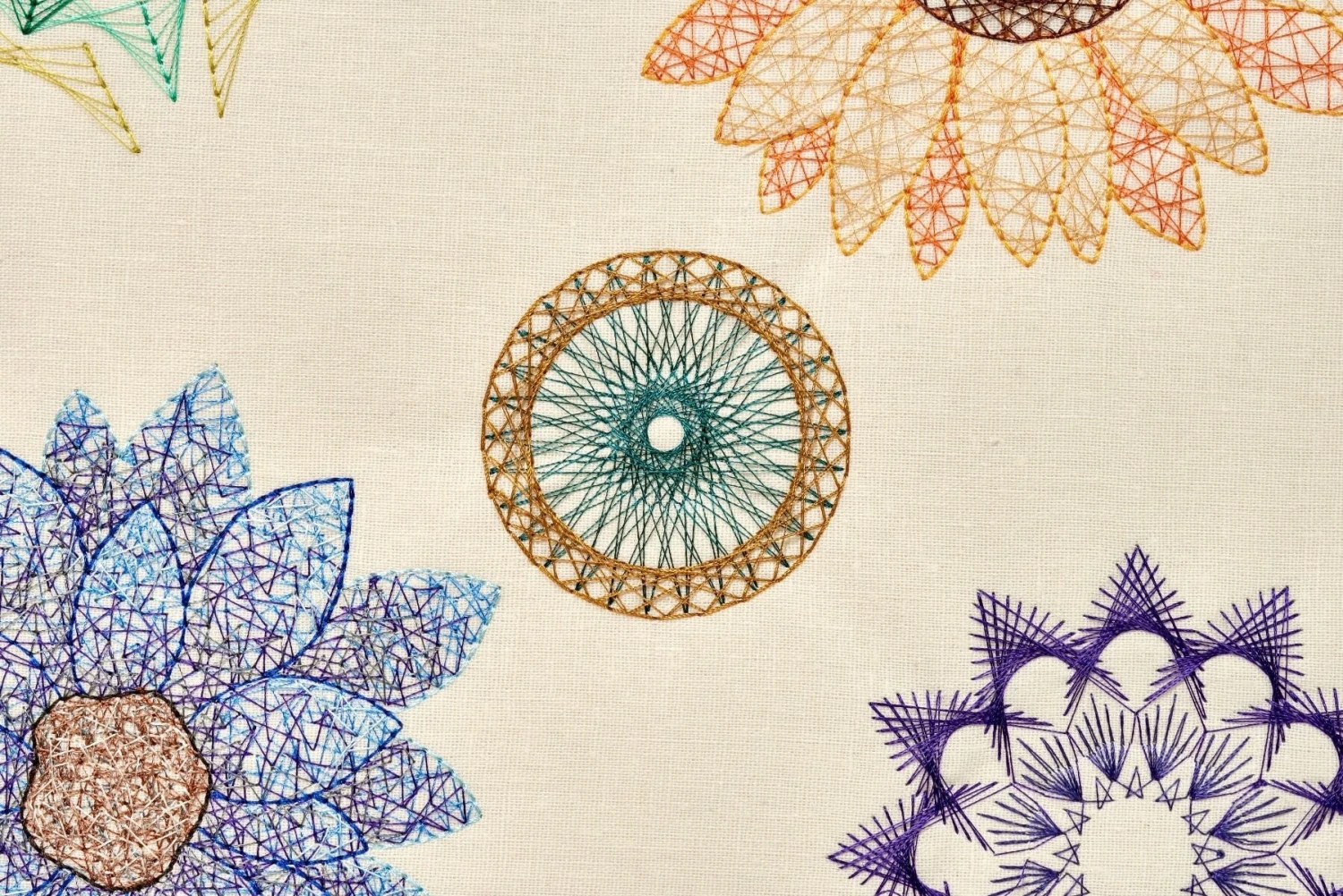 Baby Lock Solaris Vision Sewing, Quilting & Embroidery Machine - Pre-Owned 14 Baby Lock Solaris Vision Sewing, Quilting & Embroidery Machine - Pre-Owned - Image 12