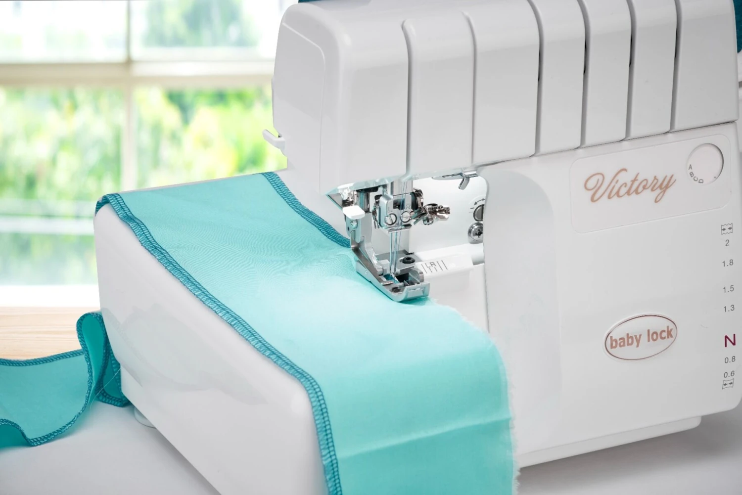 Baby Lock Victory Serger 6 Baby Lock Victory Serger - Image 4