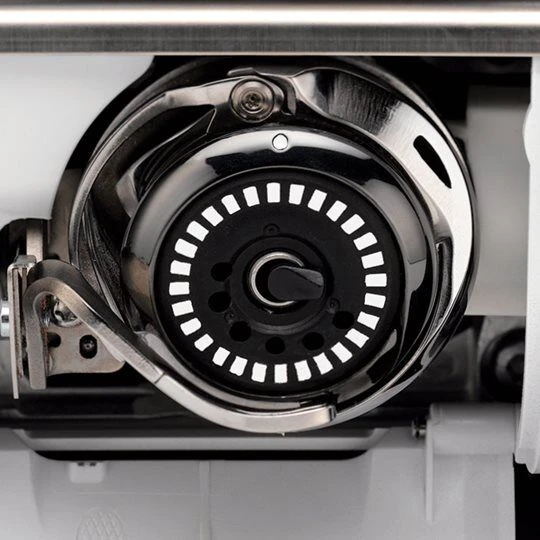 Bernina 880 PLUS Sewing, Quilting & Embroidery Machine 7 Bernina 880 PLUS Sewing, Quilting & Embroidery Machine - Image 5