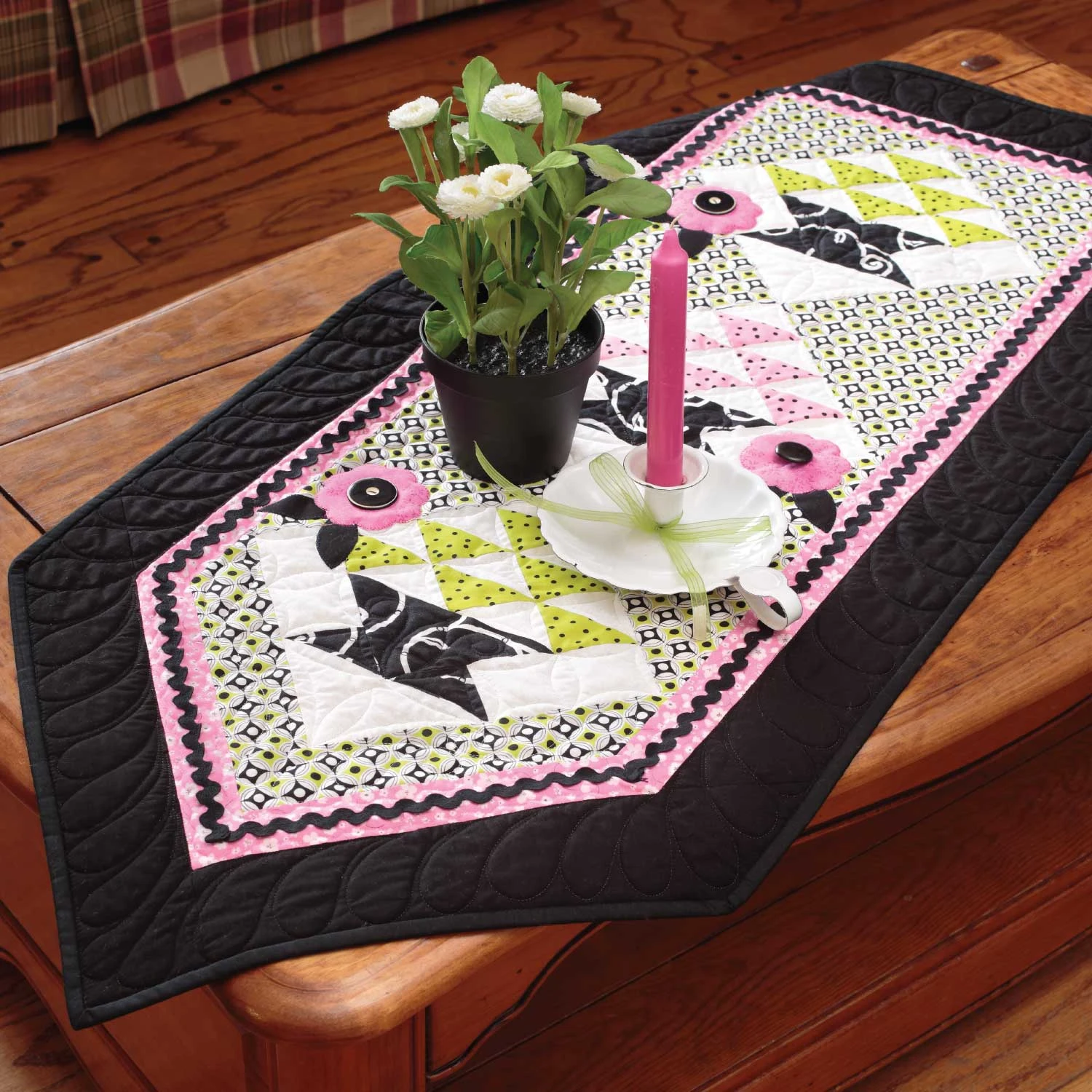 GO! Qube Mix & Match Blocks And Quilts Pattern Book By Eleanor Burns-4th Edition 5 GO! Qube Mix & Match Blocks And Quilts Pattern Book By Eleanor Burns-4th Edition - Image 3