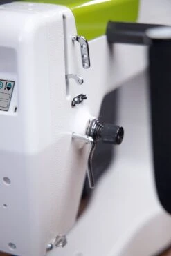 Handi Quilter Moxie 15" Longarm Quilting Machine -Sewing Supplies Store moxie quilting machine sewing serger embroidery machines 690136