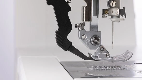 Pfaff Ambition 620 Sewing Machine 6 Pfaff Ambition 620 Sewing Machine - Image 4