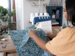 Viking Amber Air S 400 Air Threading Serger 16 Viking Amber Air S 400 Air Threading Serger -Sewing Supplies Store viking amber air s 400 air threading serger sewing serger embroidery machines 965226