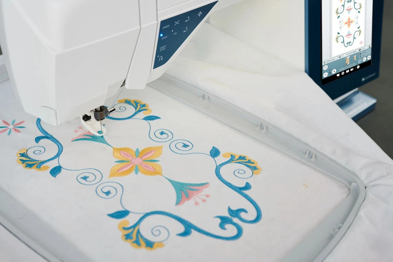 Viking Designer Sapphire 85 Sewing And Embroidery Machine 12 Viking Designer Sapphire 85 Sewing And Embroidery Machine - Image 10