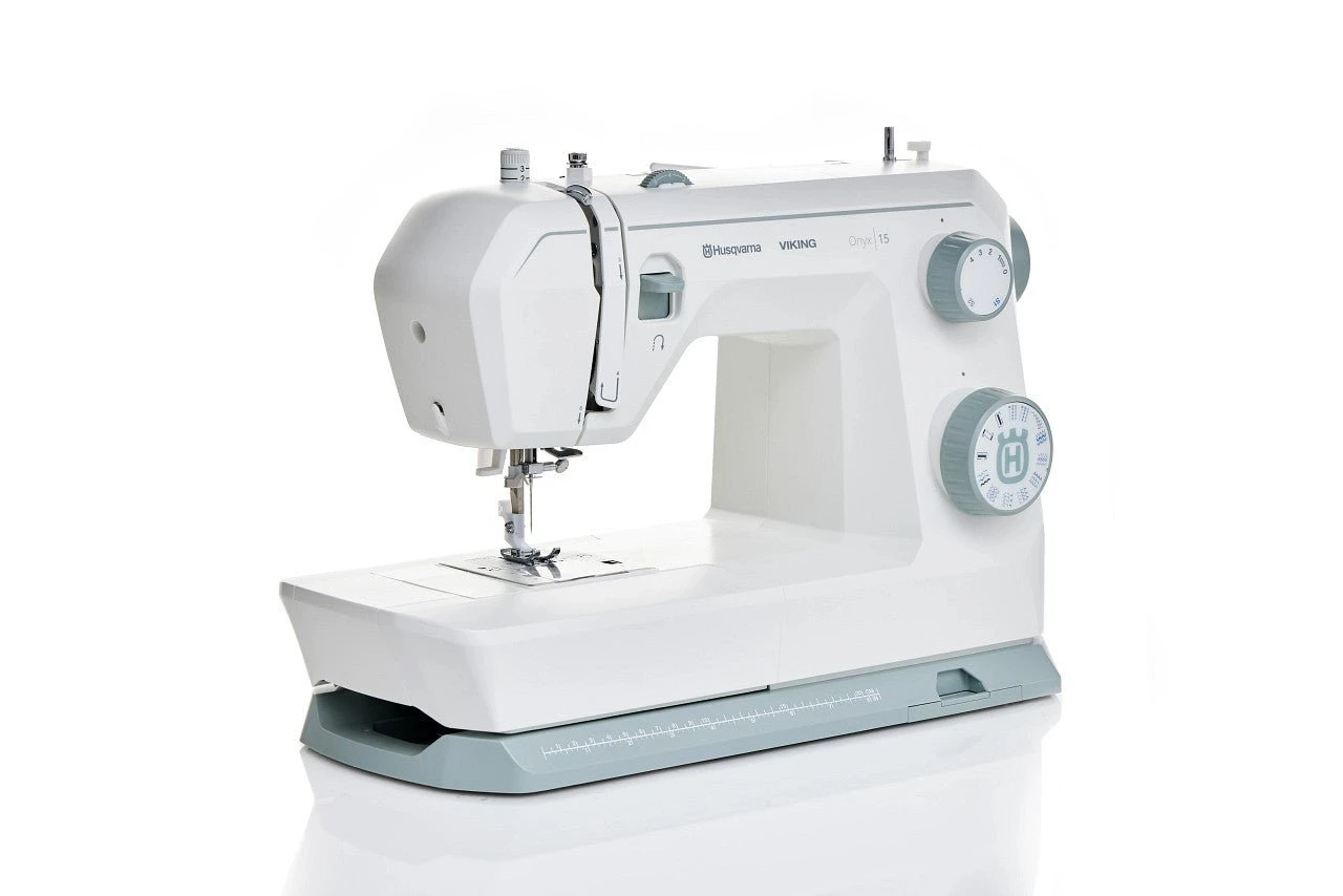 Viking Onyx 15 Sewing Machine 4 Viking Onyx 15 Sewing Machine - Image 2